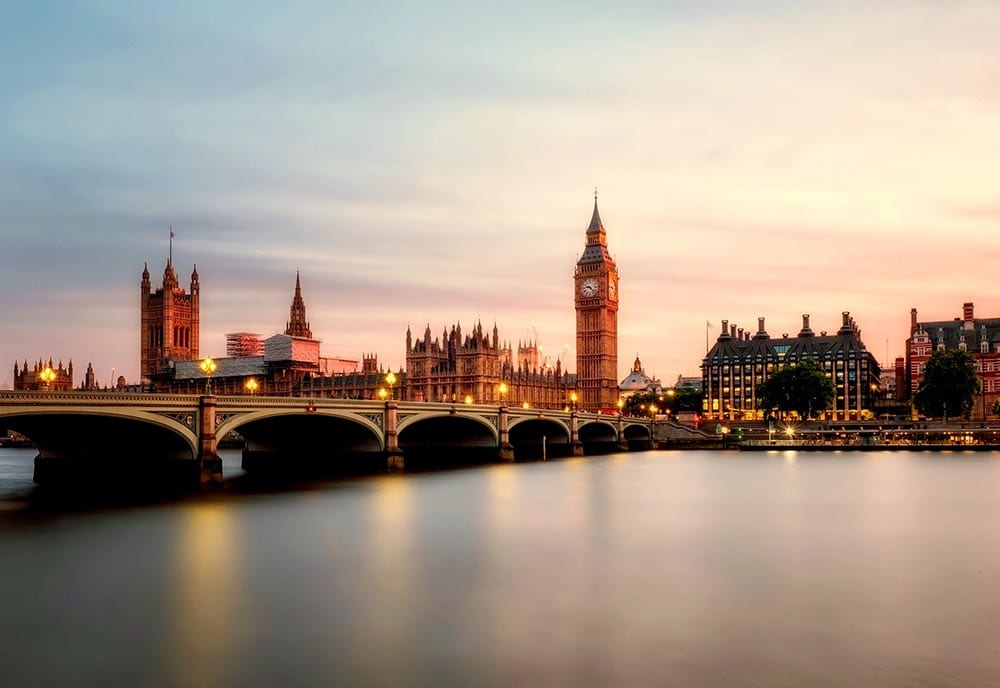 Things to know before travelling to London